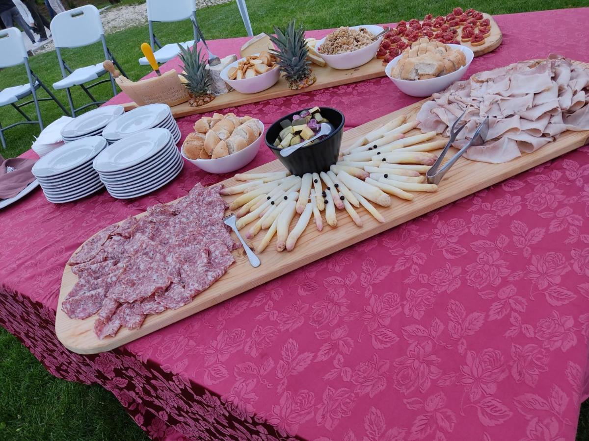 Agriturismo Le Valli Liedolo Kültér fotó